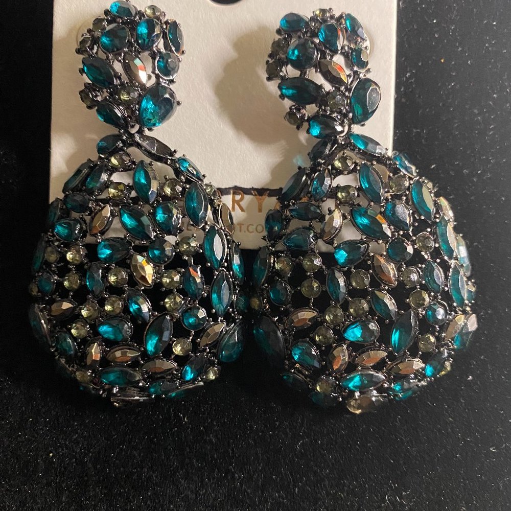 Beautiful Lane Bryant Emerald Tear Drop Earrings